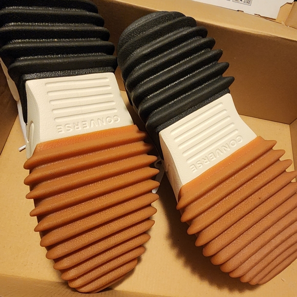 Converse Men's White and Brown Chunky Sneakers - Picture 3 of 5